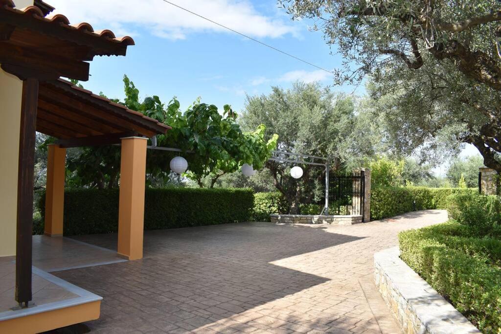 Ampelos Hillside Villa Akrata Exterior photo